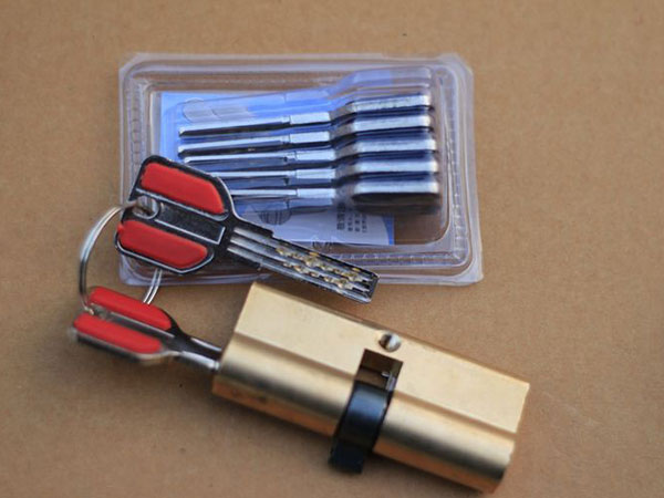 温江24小时上门开锁公司