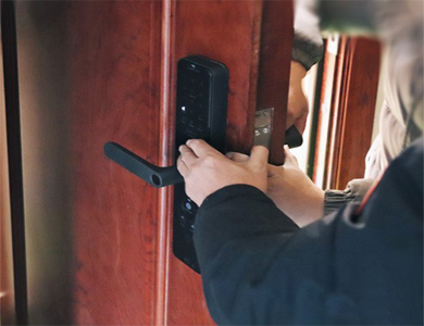 温江24小时上门开锁公司